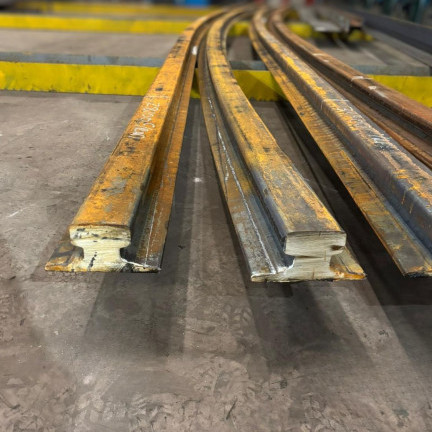 A100 flat bottom rail 30 mtr rad with straight one end