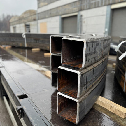 Section bending 180x180x10 R-3000mm offshore1 