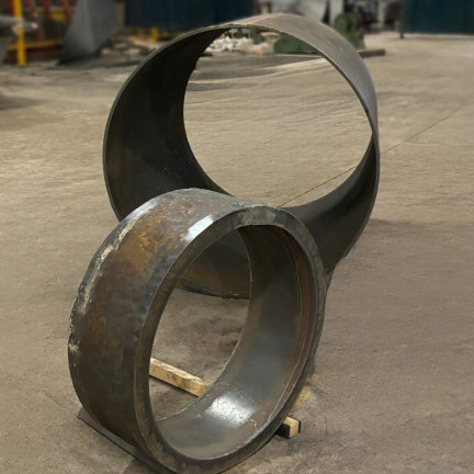 plate rolling thick rings on the floor 