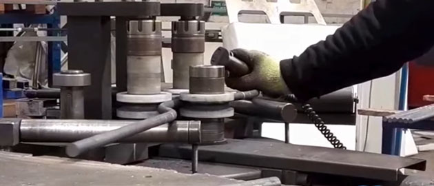 How Do You Turn a Straight Pipe into an S-Bend?